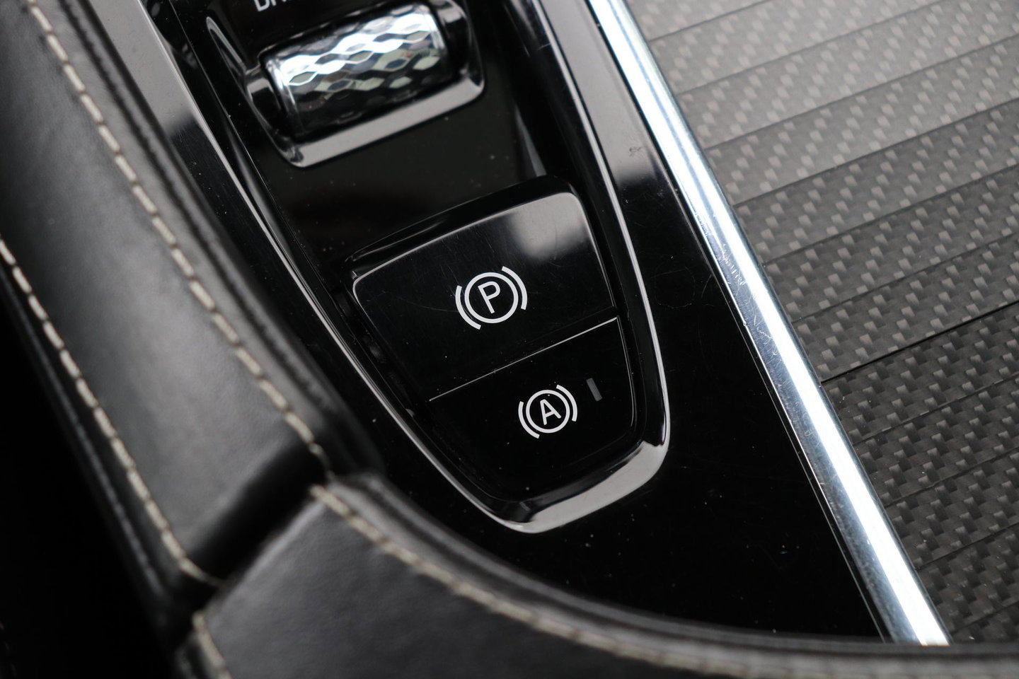 Volvo XC90 T8 Twin Engine R-Design | 7P | ACC | Panoramadak | Bowers&Wilkins | 360° Camera | Head-Up | Trekhaak