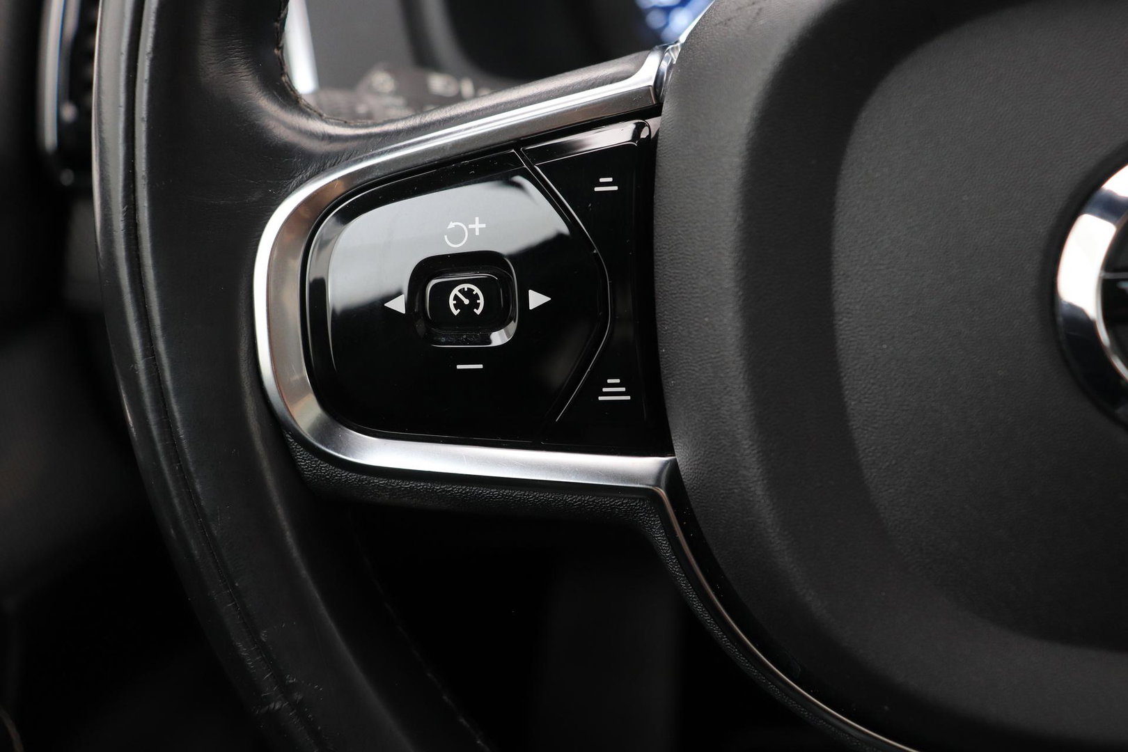Volvo XC90 T8 Twin Engine R-Design | 7P | ACC | Panoramadak | Bowers&Wilkins | 360° Camera | Head-Up | Trekhaak