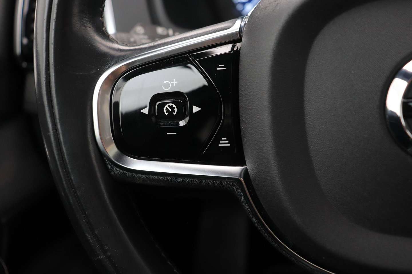 Volvo XC90 T8 Twin Engine R-Design | 7P | ACC | Panoramadak | Bowers&Wilkins | 360° Camera | Head-Up | Trekhaak