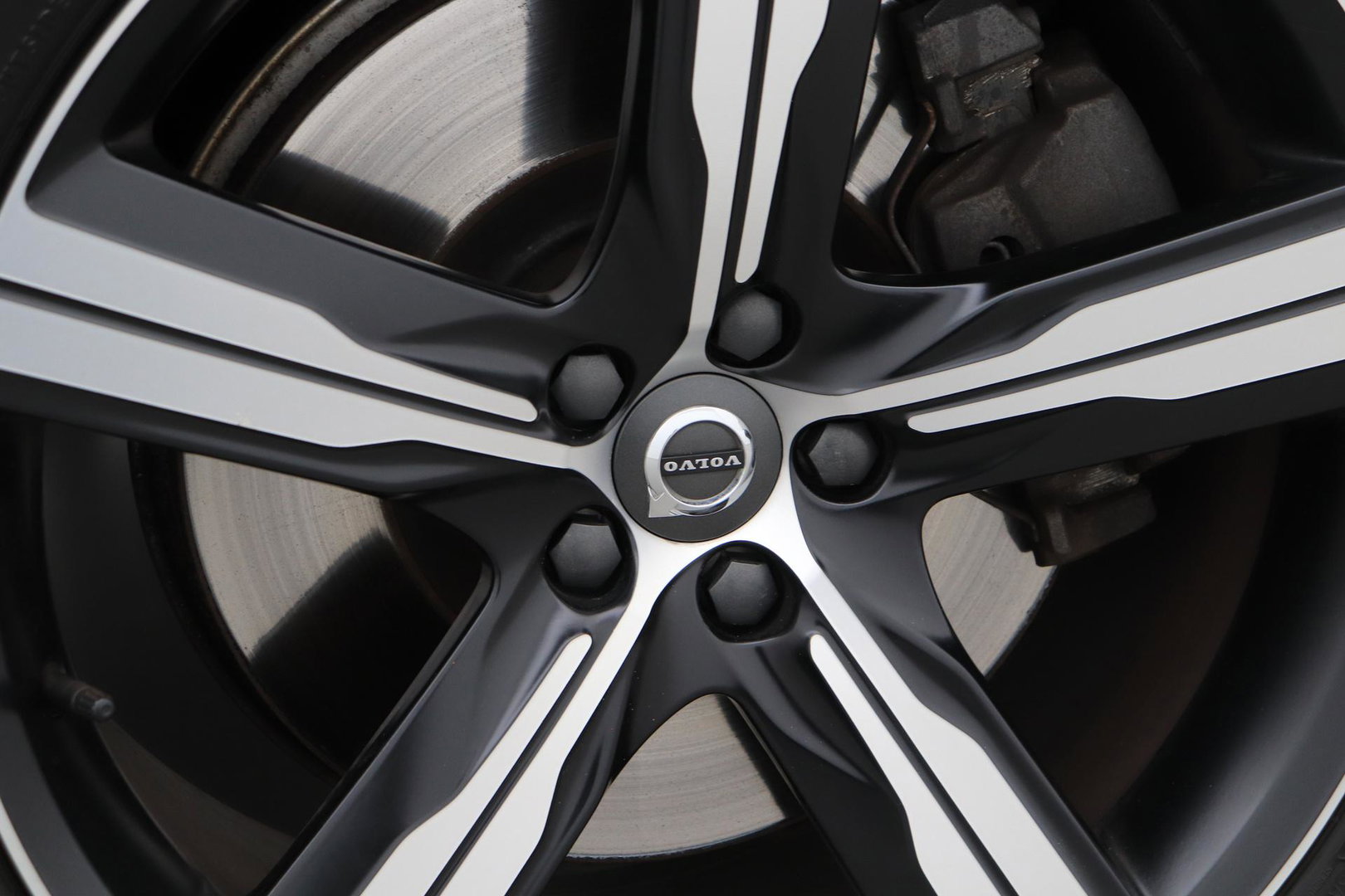 Volvo XC90 T8 Twin Engine R-Design | 7P | ACC | Panoramadak | Bowers&Wilkins | 360° Camera | Head-Up | Trekhaak