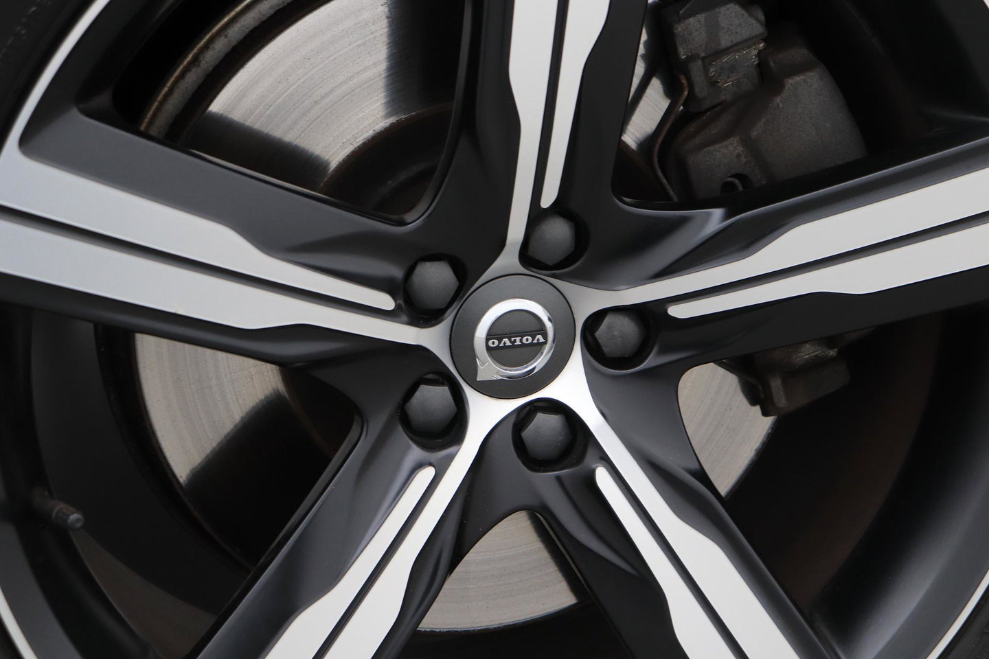 Volvo XC90 T8 Twin Engine R-Design | 7P | ACC | Panoramadak | Bowers&Wilkins | 360° Camera | Head-Up | Trekhaak