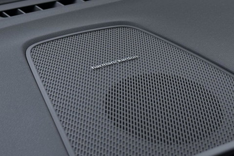 Volvo XC60 T8 Plug-in hybrid Plus Dark | FACELIFT | ACC | Panoramadak | Head-Up | Harman/Kardon | 360° Camera | BLIS