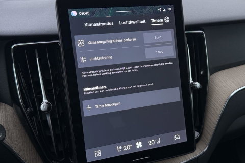 Volvo XC60 T8 Plug-in hybrid Plus Dark | FACELIFT | ACC | Panoramadak | Head-Up | Harman/Kardon | 360° Camera | BLIS
