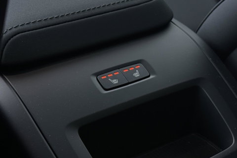 Volvo XC60 T8 Plug-in hybrid Plus Dark | FACELIFT | ACC | Panoramadak | Head-Up | Harman/Kardon | 360° Camera | BLIS
