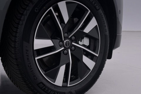 Volvo XC60 T8 Plug-in hybrid Plus Dark | FACELIFT | ACC | Panoramadak | Head-Up | Harman/Kardon | 360° Camera | BLIS
