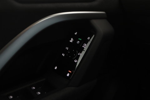 Audi Q5 2.0 TFSI Quattro S edition Competition | 21 Inch | Trekhaak | Panoramadak | Stoelventilatie