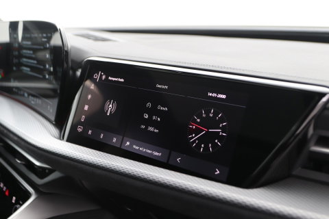 Audi Q5 2.0 TFSI Quattro S edition Competition | 21 Inch | Trekhaak | Panoramadak | Stoelventilatie