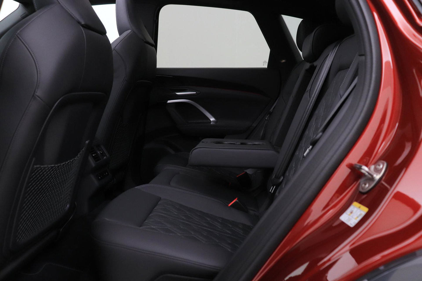 Audi Q5 2.0 TFSI Quattro S edition Competition | 21 Inch | Trekhaak | Panoramadak | Stoelventilatie