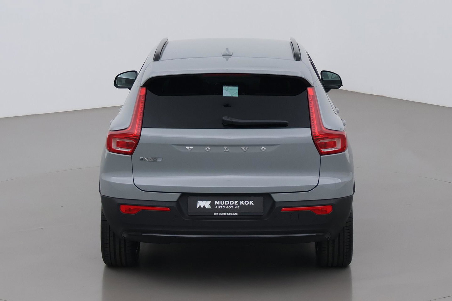 Volvo EX40 Single Motor Extended Range Plus 82 kWh | ACC | Harman/Kardon | 360° Camera | BLIS | Stoel+Stuurverwarming | 19 Inch