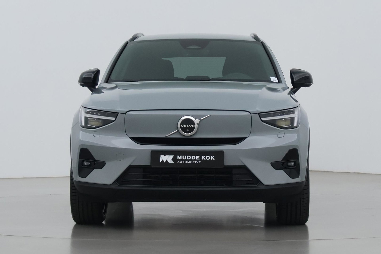 Volvo EX40 Single Motor Extended Range Plus 82 kWh | ACC | Harman/Kardon | 360° Camera | BLIS | Stoel+Stuurverwarming | 19 Inch