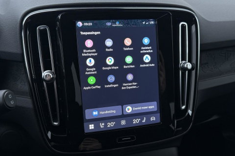 Volvo EX40 Single Motor Extended Range Plus 82 kWh | ACC | Harman/Kardon | 360° Camera | BLIS | Stoel+Stuurverwarming | 19 Inch