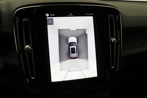 Volvo EX40 Extended Range Plus Black Edition 82 kWh | ACC | Harman/Kardon | 360° Camera | Stoel+Stuurverwarming | BLIS | 20 Inch