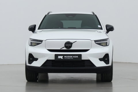 Volvo EX40 Extended Range Plus Black Edition 82 kWh | ACC | Harman/Kardon | 360° Camera | Stoel+Stuurverwarming | BLIS | 20 Inch