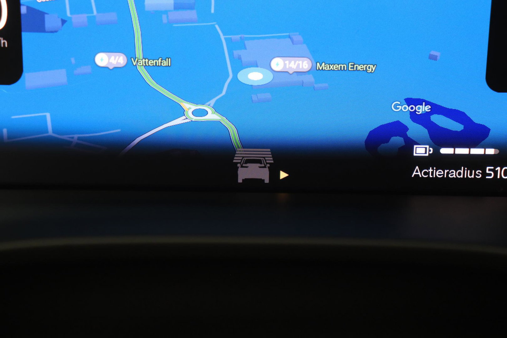 Volvo EX40 Extended Range Plus Black Edition 82 kWh | ACC | Harman/Kardon | 360° Camera | Stoel+Stuurverwarming | BLIS | 20 Inch