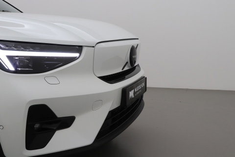 Volvo EX40 Extended Range Plus Black Edition 82 kWh | ACC | Harman/Kardon | 360° Camera | Stoel+Stuurverwarming | BLIS | 20 Inch