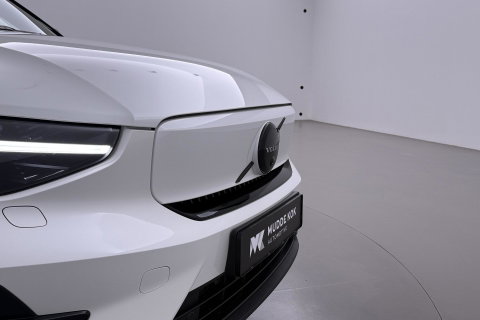 Volvo EX40 Single Motor Extended Range Plus Black Ed. 82 kWh | ACC | Panoramadak | 360° Camera | Harman/Kardon | BLIS | 20 Inch