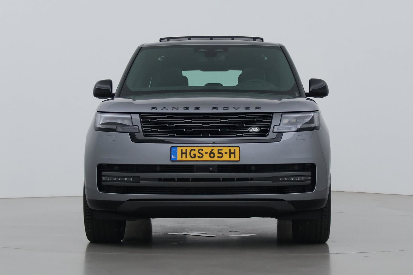 Land Rover Range Rover 3.0 P460e HSE PHEV | Meridian Surround | ClearSight | Trekhaak | Luchtvering | Panoramadak