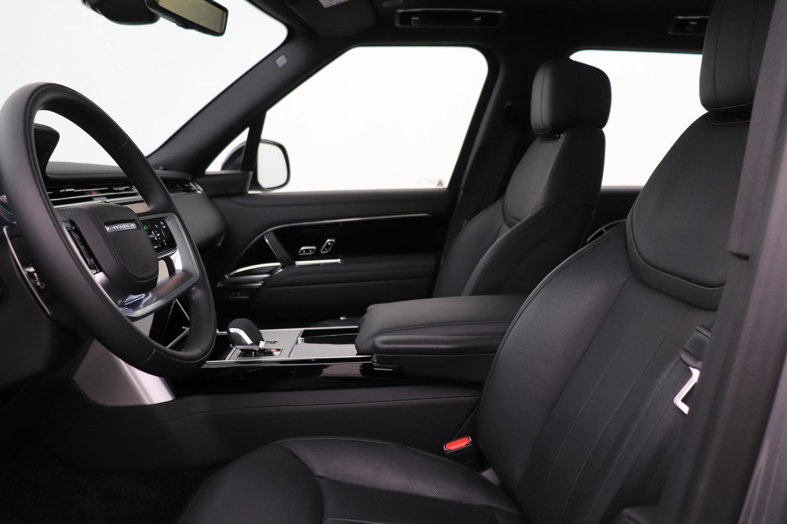 Land Rover Range Rover 3.0 P460e HSE PHEV | Meridian Surround | ClearSight | Trekhaak | Luchtvering | Panoramadak