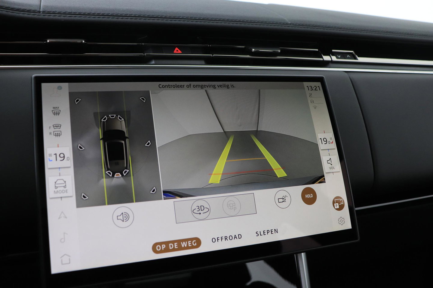 Land Rover Range Rover 3.0 P460e HSE PHEV | Meridian Surround | ClearSight | Trekhaak | Luchtvering | Panoramadak