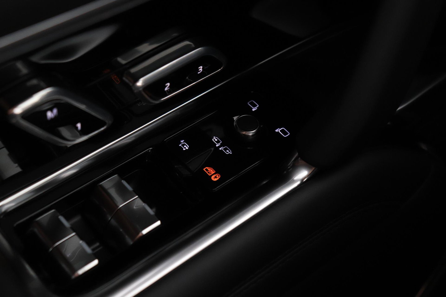 Land Rover Range Rover 3.0 P460e HSE PHEV | Meridian Surround | ClearSight | Trekhaak | Luchtvering | Panoramadak