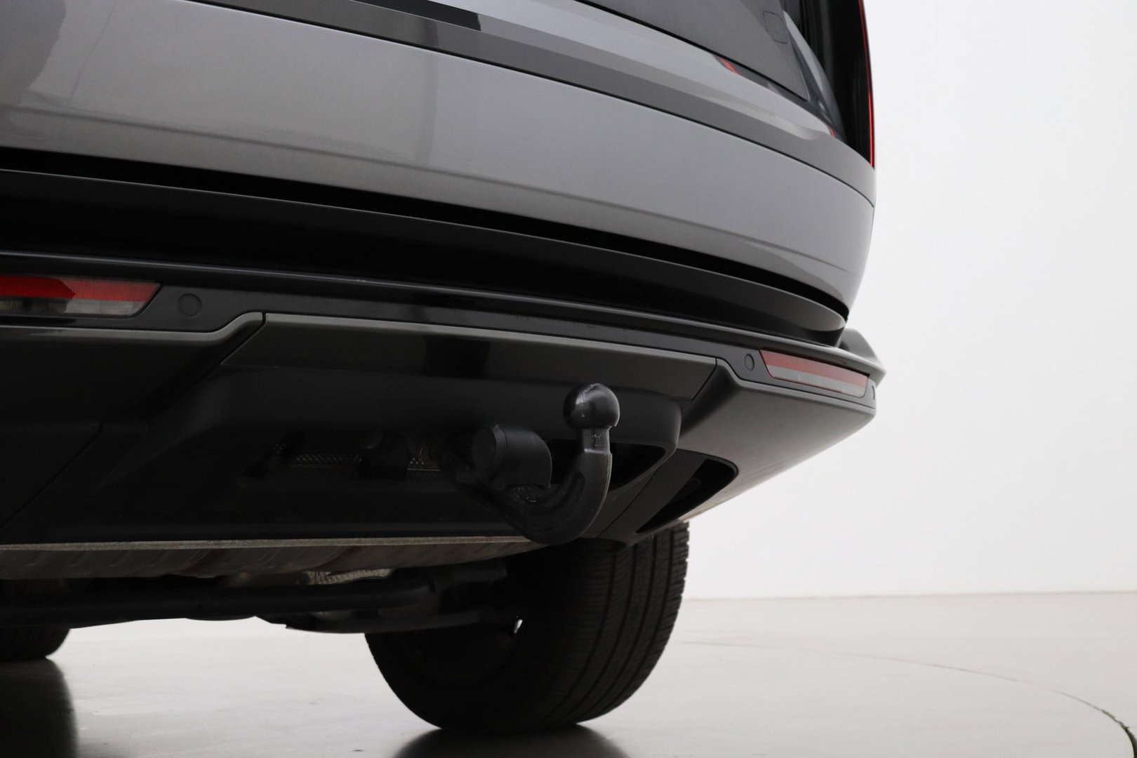 Land Rover Range Rover 3.0 P460e HSE PHEV | Meridian Surround | ClearSight | Trekhaak | Luchtvering | Panoramadak