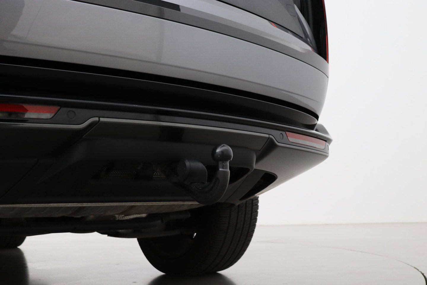 Land Rover Range Rover 3.0 P460e HSE PHEV | Meridian Surround | ClearSight | Trekhaak | Luchtvering | Panoramadak