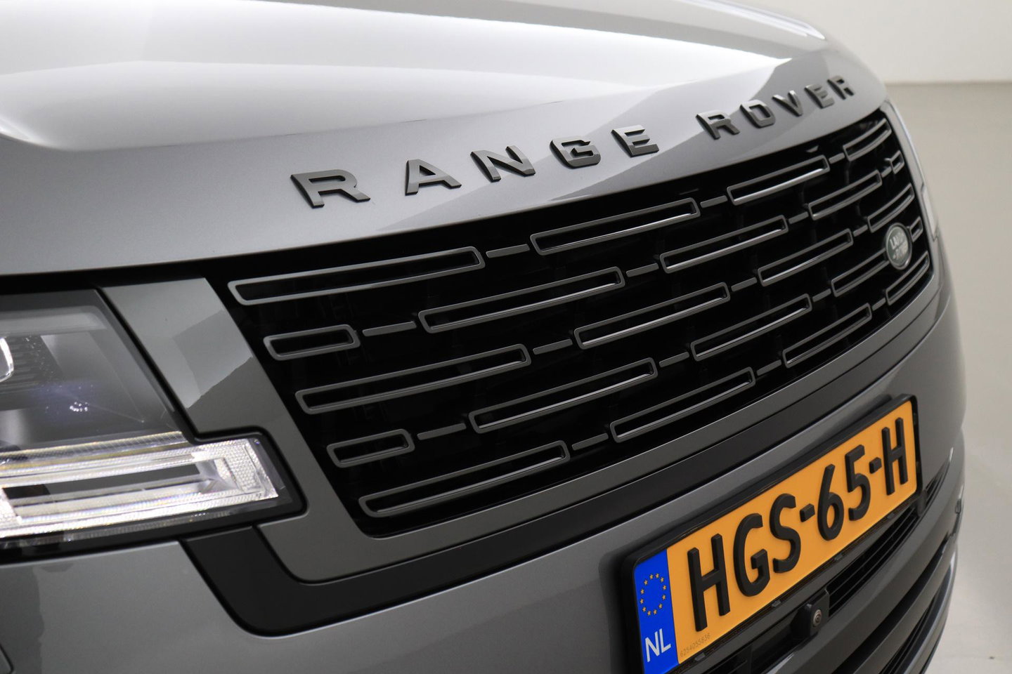 Land Rover Range Rover 3.0 P460e HSE PHEV | Meridian Surround | ClearSight | Trekhaak | Luchtvering | Panoramadak