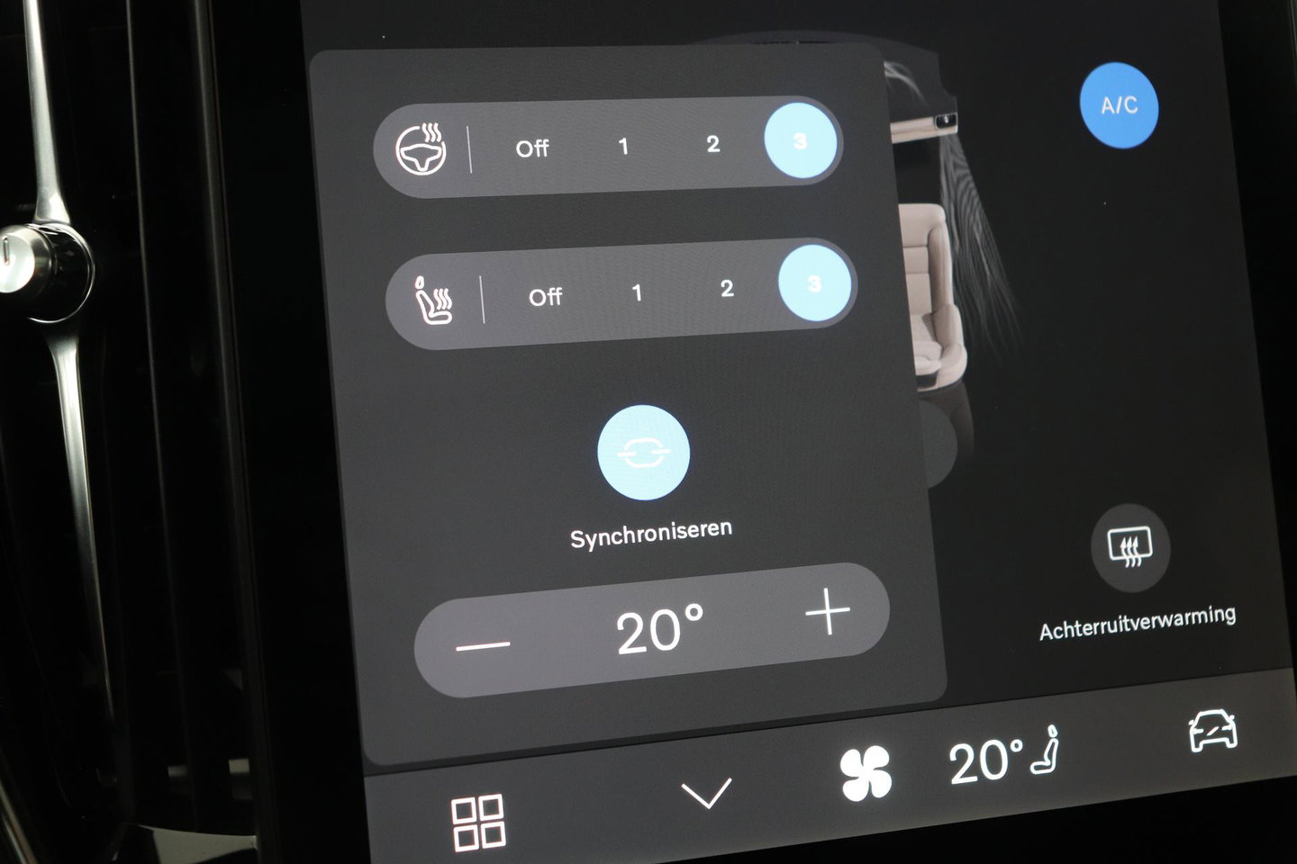 Volvo XC90 T8 Plug-in hybrid Ultra Black Edition | Luchtvering | Trekhaak | Head-Up | 360° Camera | Panoramadak