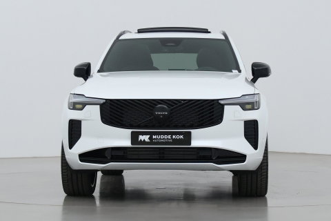 Volvo XC90 T8 Plug-in hybrid Ultra Black Edition | Luchtvering | Trekhaak | Head-Up | 360° Camera | Panoramadak