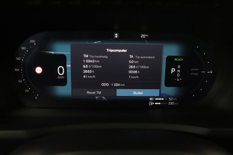 Volvo XC90 T8 Plug-in hybrid Ultra Black Edition | Luchtvering | Trekhaak | Head-Up | 360° Camera | Panoramadak