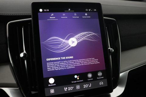 Volvo XC90 T8 Plug-in hybrid Ultra Black Edition | Luchtvering | Trekhaak | Head-Up | 360° Camera | Panoramadak
