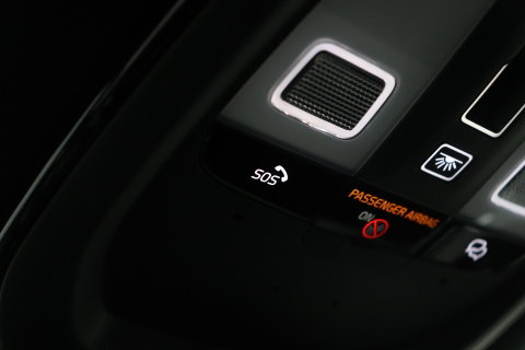 Volvo XC90 T8 Plug-in hybrid Ultra Black Edition | Luchtvering | Trekhaak | Head-Up | 360° Camera | Panoramadak