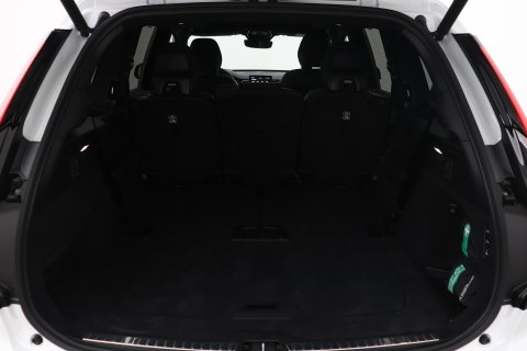 Volvo XC90 T8 Plug-in hybrid Ultra Black Edition | Luchtvering | Trekhaak | Head-Up | 360° Camera | Panoramadak