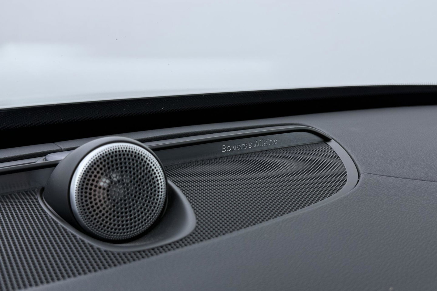 Volvo XC90 2.0 B5 AWD Inscription | GRIJS KENTEKEN | Bowers&Wilkins | Luchtvering | Head-Up | Massage+Ventilatie | Trekhaak