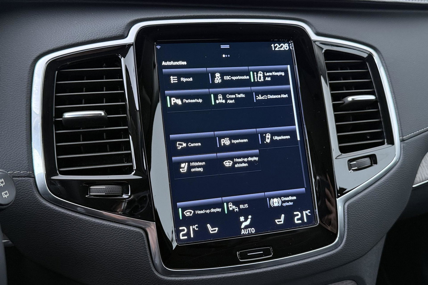 Volvo XC90 2.0 B5 AWD Inscription | GRIJS KENTEKEN | Bowers&Wilkins | Luchtvering | Head-Up | Massage+Ventilatie | Trekhaak