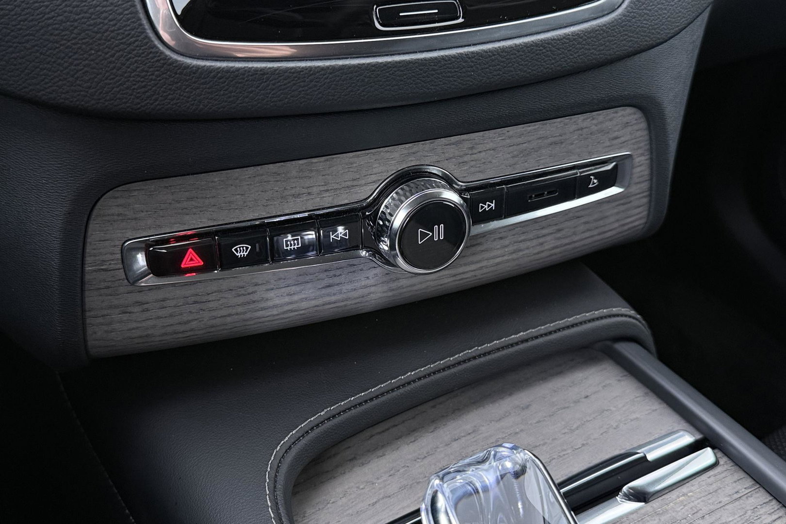 Volvo XC90 2.0 B5 AWD Inscription | GRIJS KENTEKEN | Bowers&Wilkins | Luchtvering | Head-Up | Massage+Ventilatie | Trekhaak
