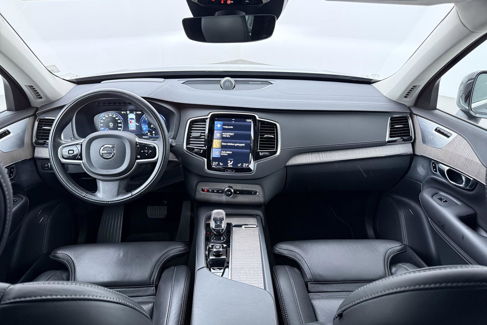Volvo XC90 2.0 B5 AWD Inscription | GRIJS KENTEKEN | Bowers&Wilkins | Luchtvering | Head-Up | Massage+Ventilatie | Trekhaak