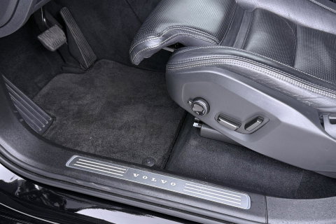 Volvo XC90 2.0 B5 AWD Inscription | GRIJS KENTEKEN | Bowers&Wilkins | Luchtvering | Head-Up | Massage+Ventilatie | Trekhaak