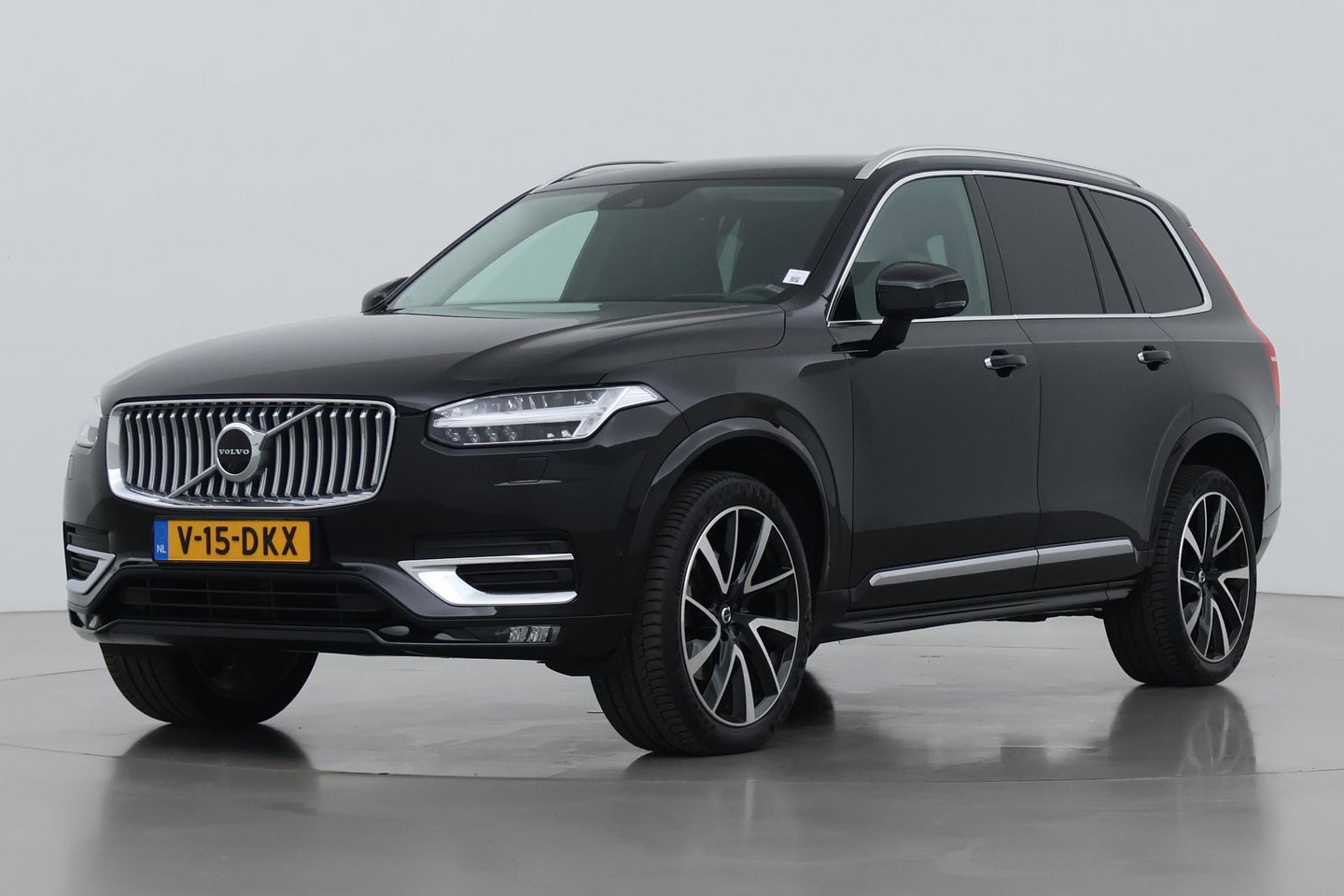 Volvo XC90 2.0 B5 AWD Inscription | GRIJS KENTEKEN | Bowers&Wilkins | Luchtvering | Head-Up | Massage+Ventilatie | Trekhaak