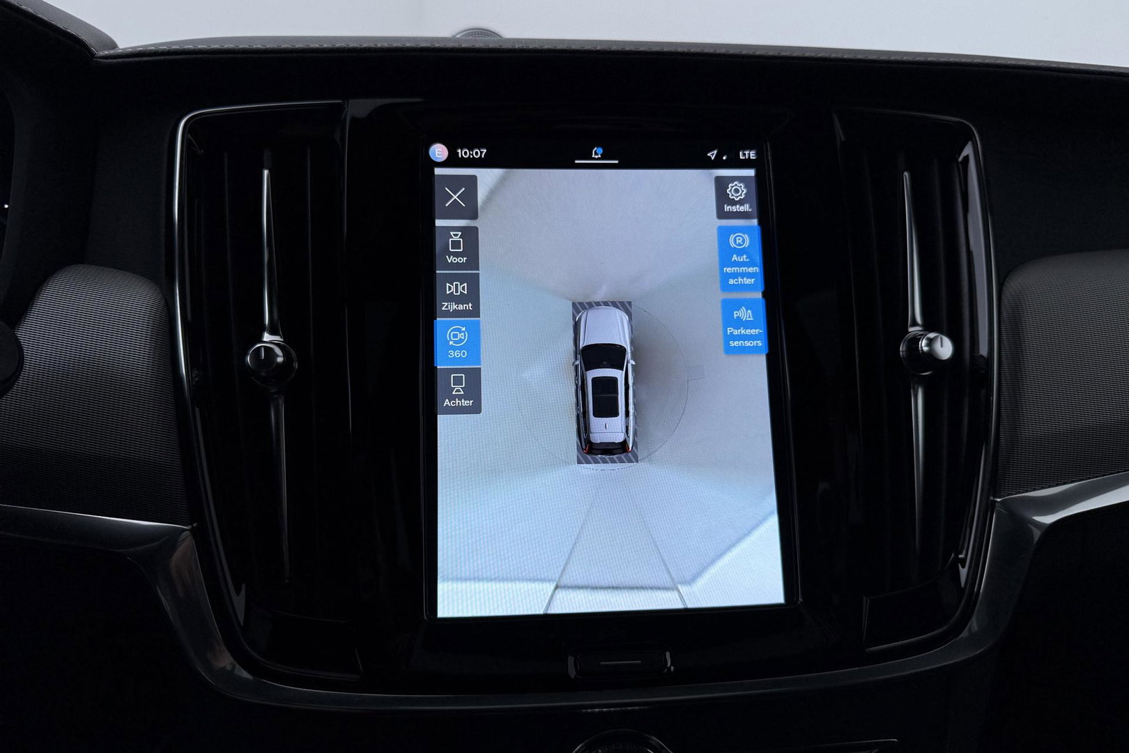 Volvo V90 2.0 T6 AWD R-Design | FACELIFT! | Bowers&Wilkins | Panoramadak | Head-Up | 360° Camera | 19 Inch