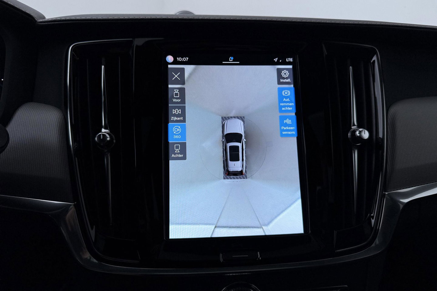 Volvo V90 2.0 T6 AWD R-Design | FACELIFT! | Bowers&Wilkins | Panoramadak | Head-Up | 360° Camera | 19 Inch