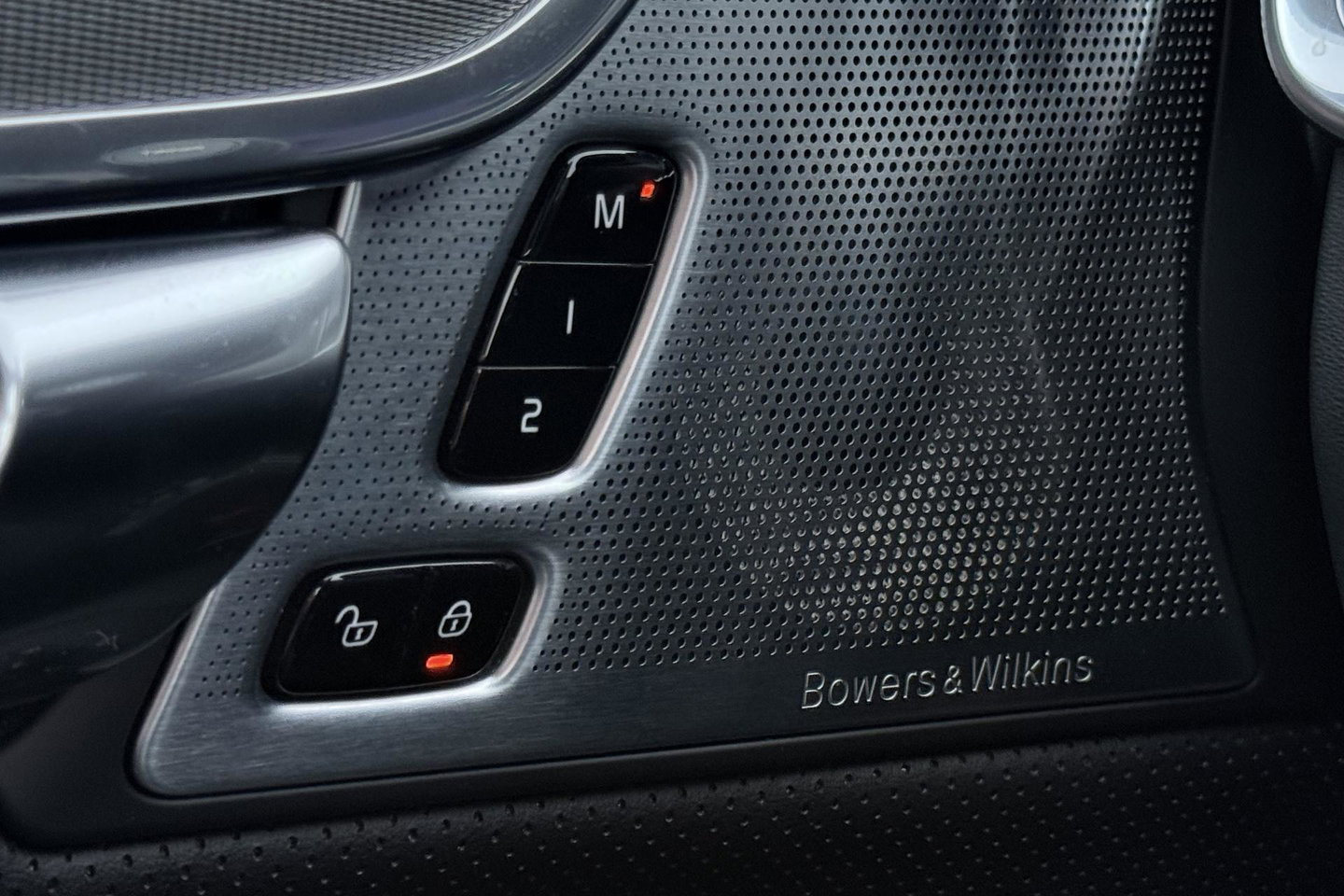 Volvo V90 2.0 T6 AWD R-Design | FACELIFT! | Bowers&Wilkins | Panoramadak | Head-Up | 360° Camera | 19 Inch