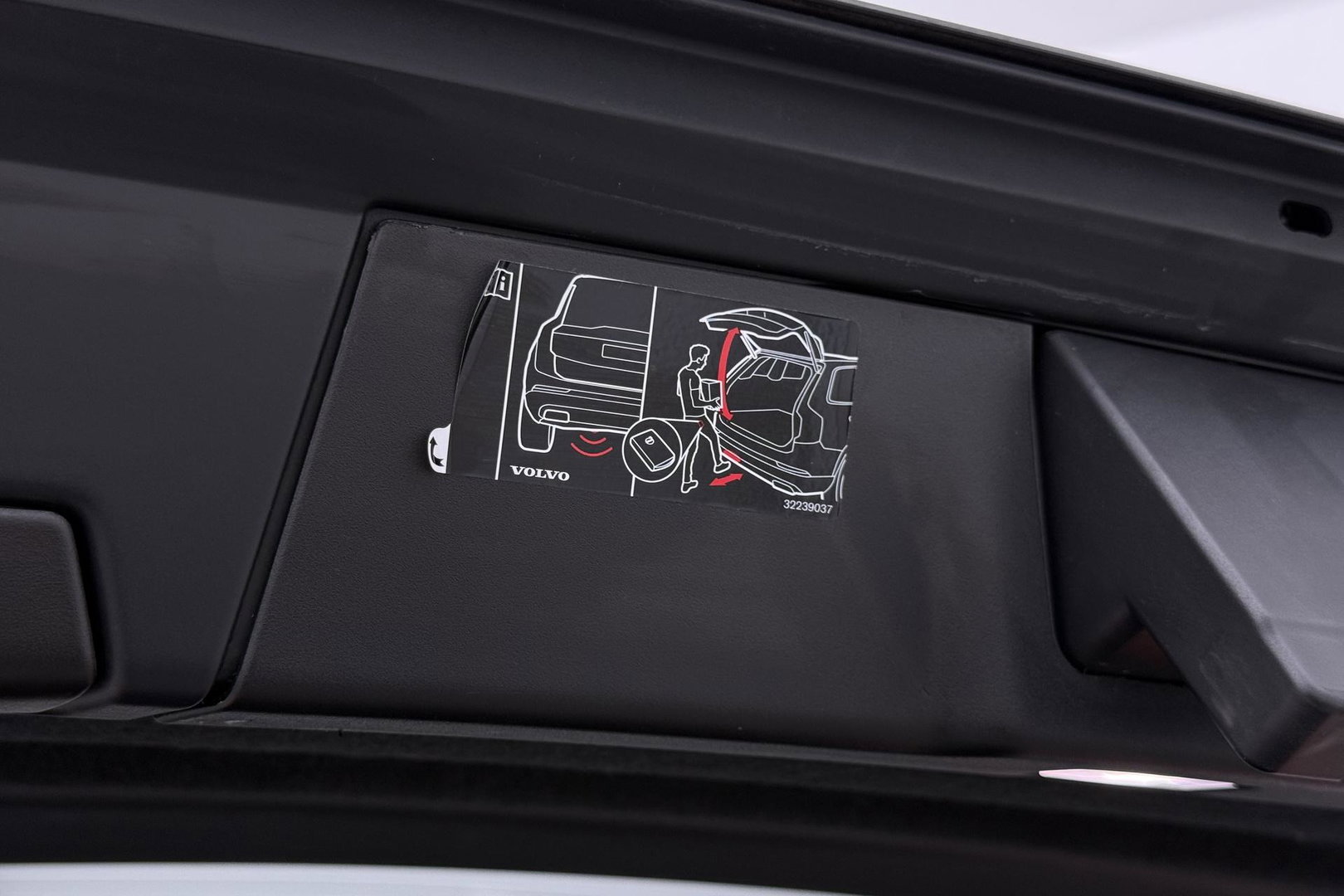 Volvo V90 2.0 T6 AWD R-Design | FACELIFT! | Bowers&Wilkins | Panoramadak | Head-Up | 360° Camera | 19 Inch