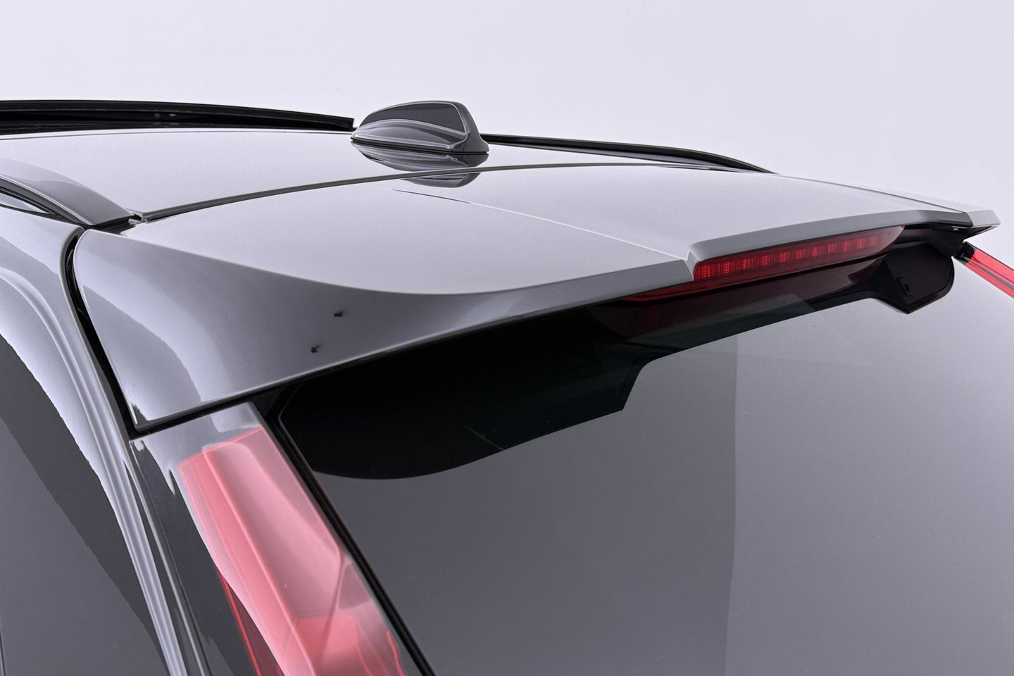 Volvo V90 2.0 T6 AWD R-Design | FACELIFT! | Bowers&Wilkins | Panoramadak | Head-Up | 360° Camera | 19 Inch
