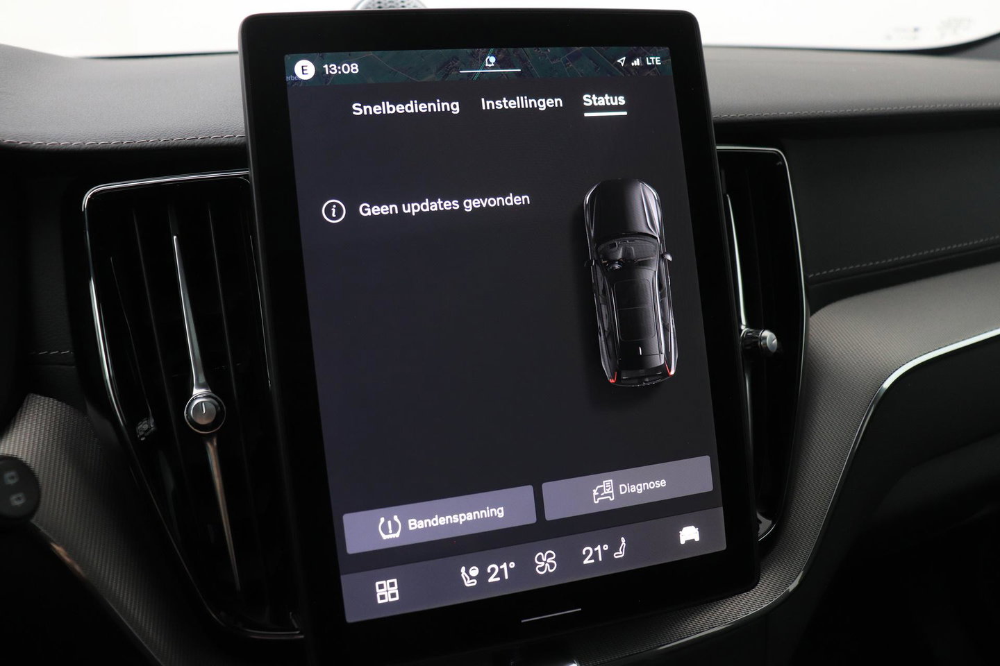 Volvo XC60 T8 Plug-in hybrid Ultra Black Edition | ACC | Panoramadak | Bowers&Wilkins | Head-Up | 360° Camera | Massage+Ventilatie | 21 inch