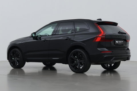 Volvo XC60 T8 Plug-in hybrid Ultra Black Edition | ACC | Panoramadak | Bowers&Wilkins | Head-Up | 360° Camera | Massage+Ventilatie | 21 inch