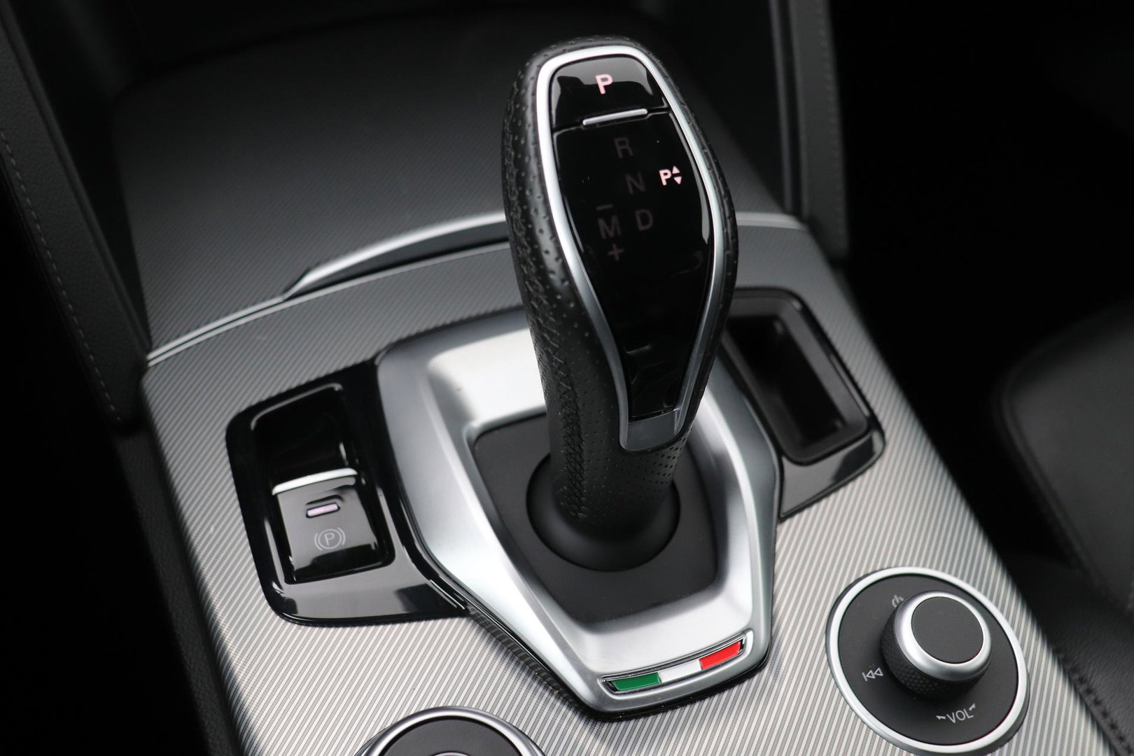 Alfa Romeo Stelvio 2.2 JTD AWD Veloce | Aut | Leder | Camera | 20 Inch | Getint Glas | ACC