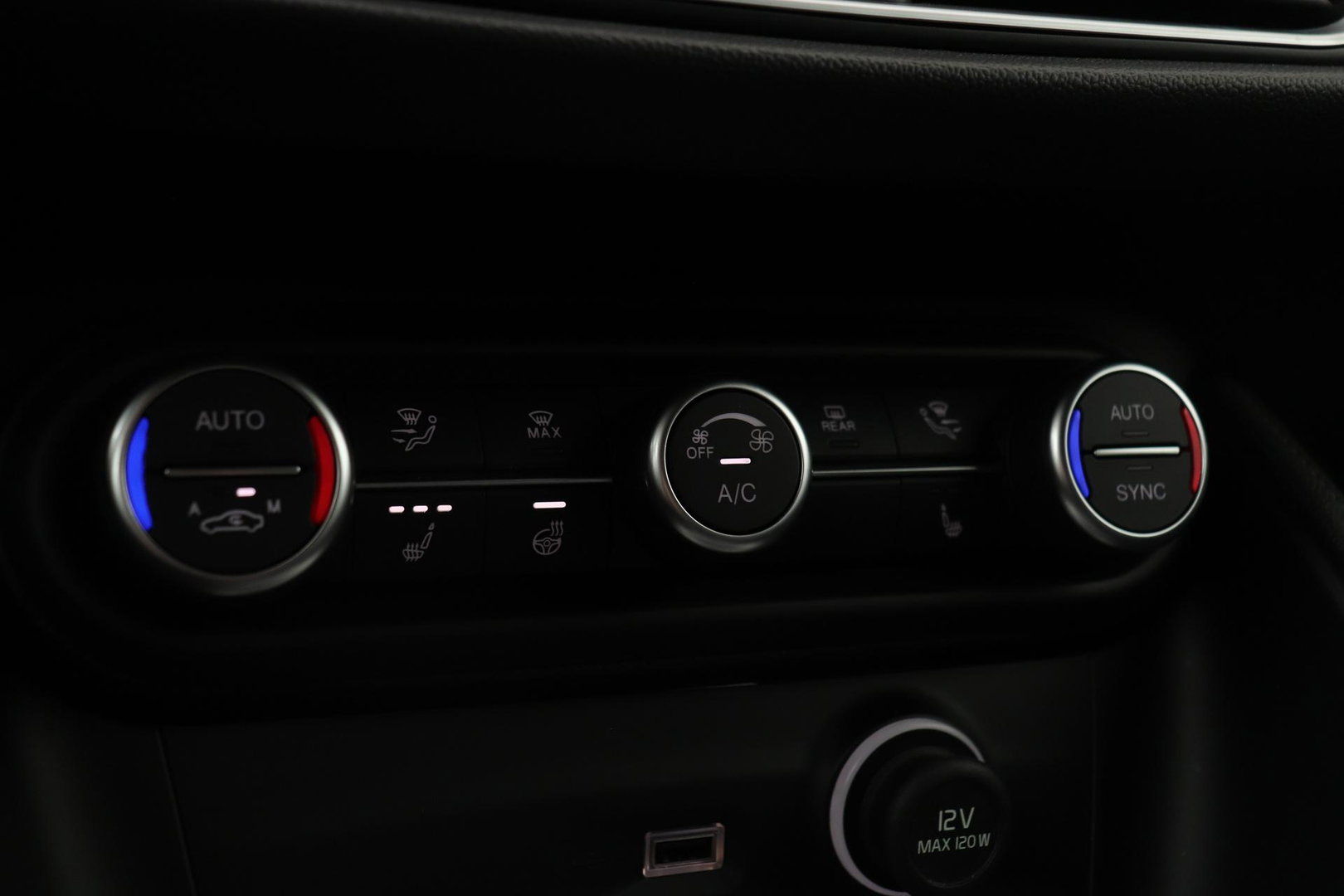 Alfa Romeo Stelvio 2.2 JTD AWD Veloce | Aut | Leder | Camera | 20 Inch | Getint Glas | ACC