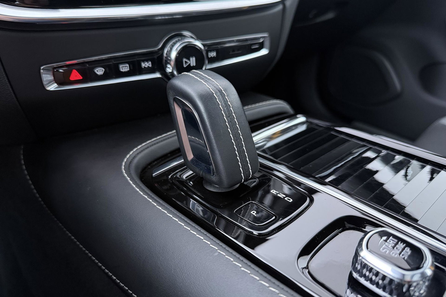 Volvo S60 T8 Twin Engine Polestar Engineered | 33dkm! | ACC | Bowers&Wilkins | Panoramadak | Head-Up | 360° Camera