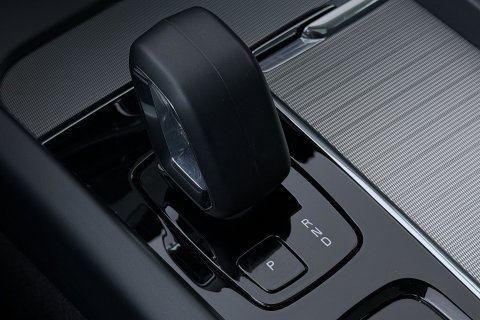 Volvo XC60 T6 Plug-in hybrid Plus Dark | Panoramadak | ACC | Stoel+Stuurverwarming | BLIS | Camera | 21 Inch